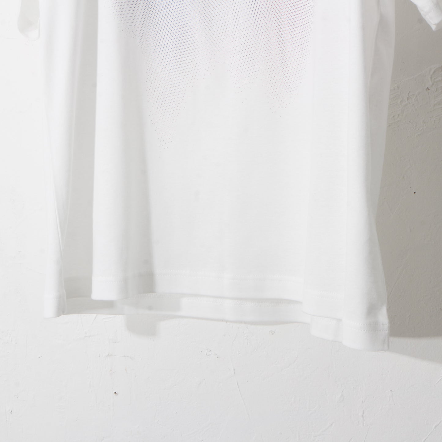 TSS-Wink / white