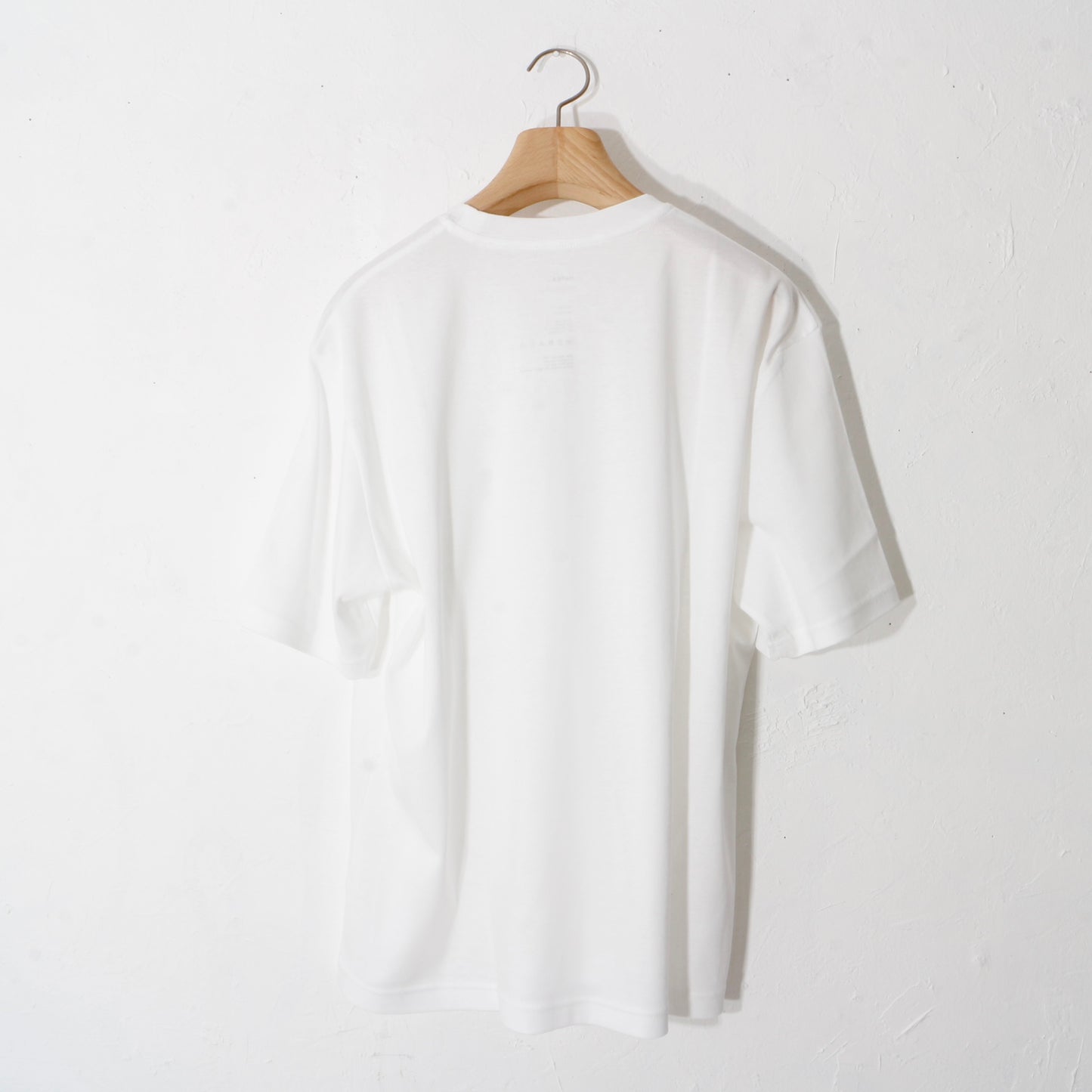 TSS-Wave / white
