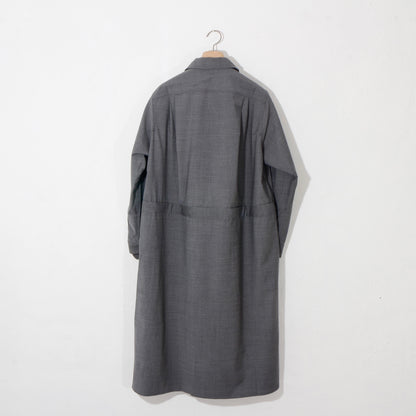 Window_Over_Shirts / grey