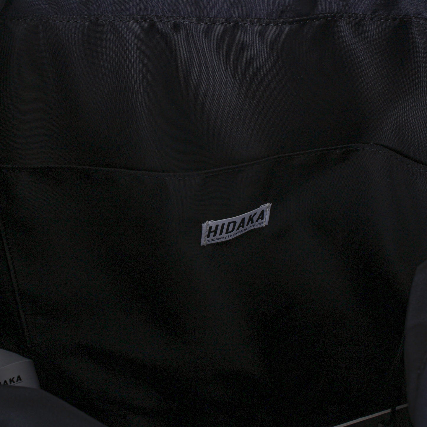 PING-PONG PADDED TOTE / black