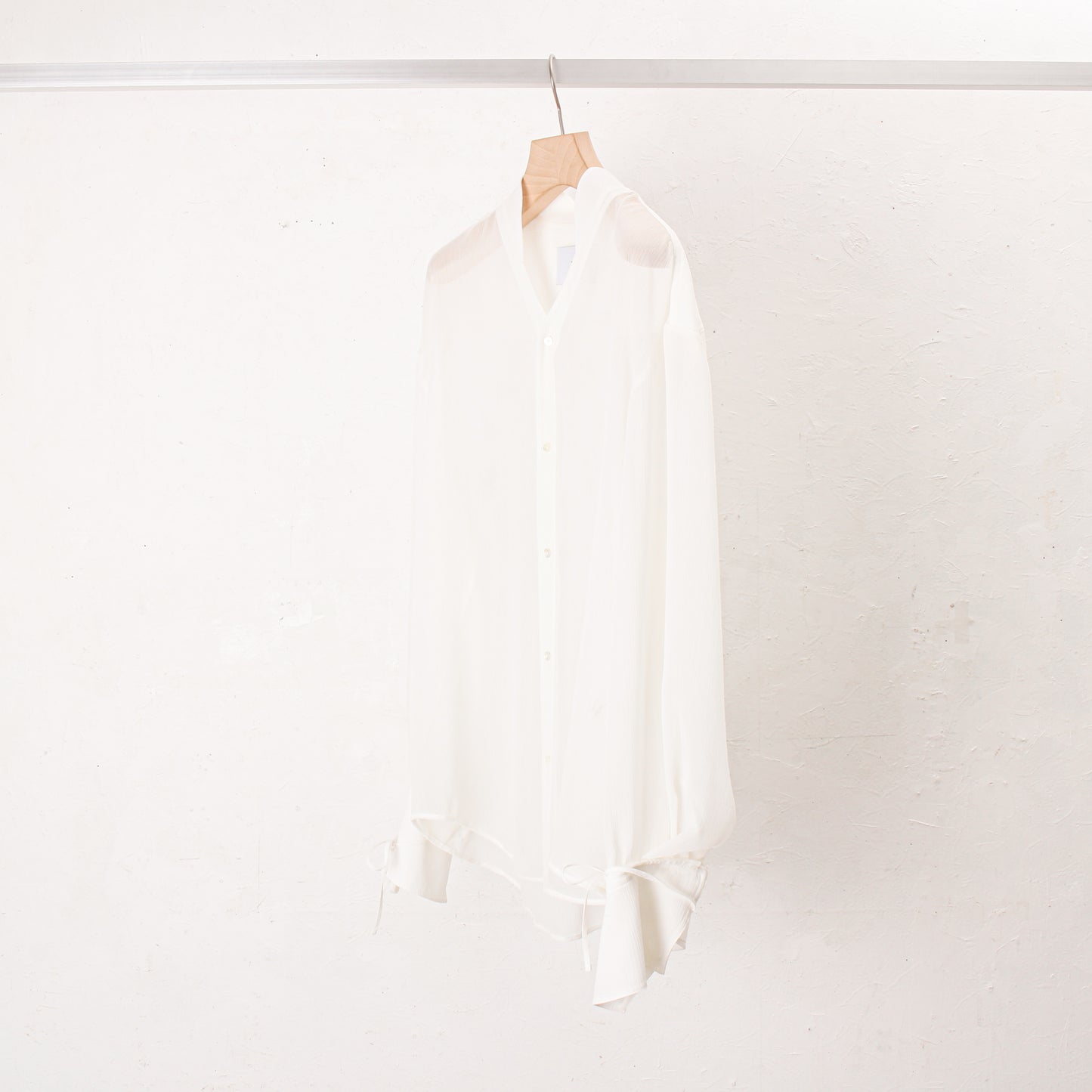 Alias Sheer Blouse / white