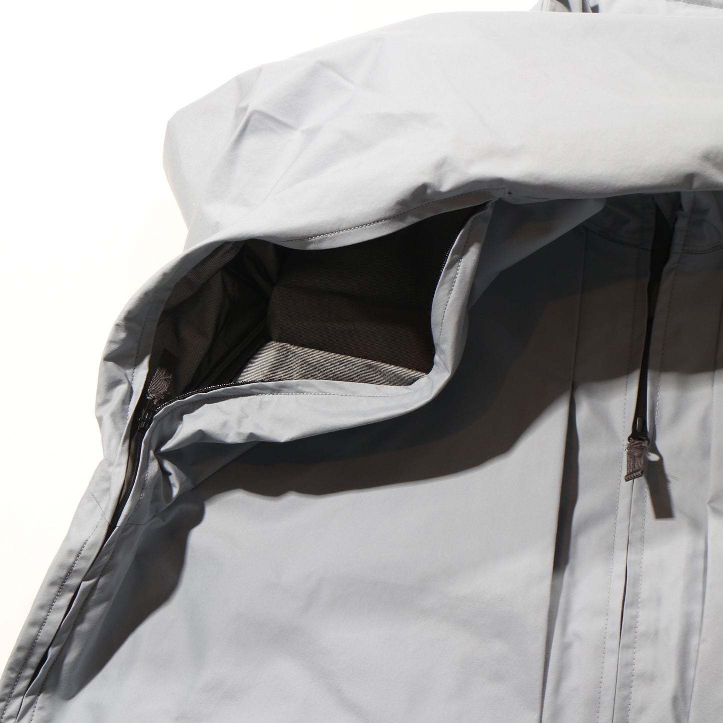 HIDESIGN /　NEWSPAPER JACKET– Prototype