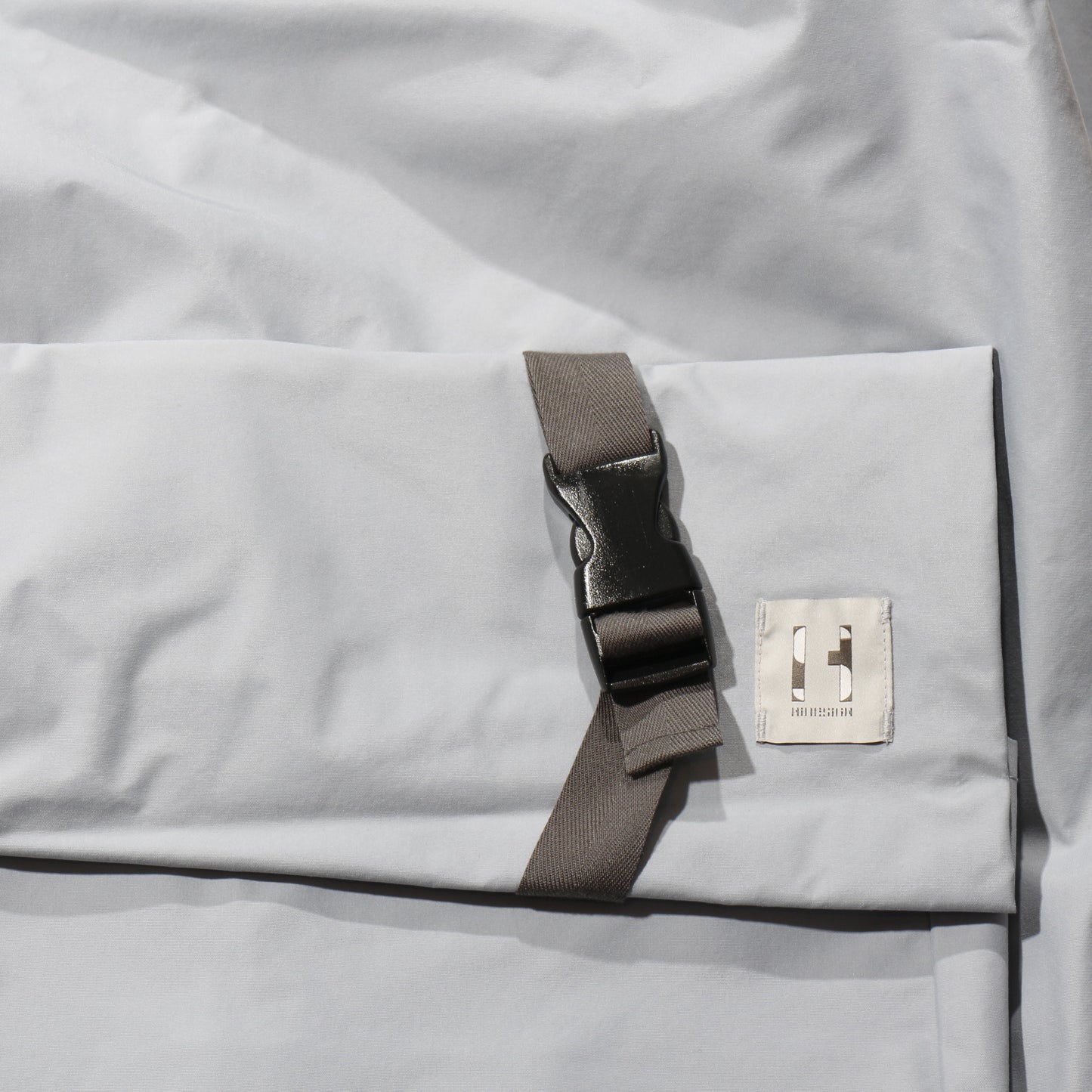 HIDESIGN /　NEWSPAPER JACKET– Prototype