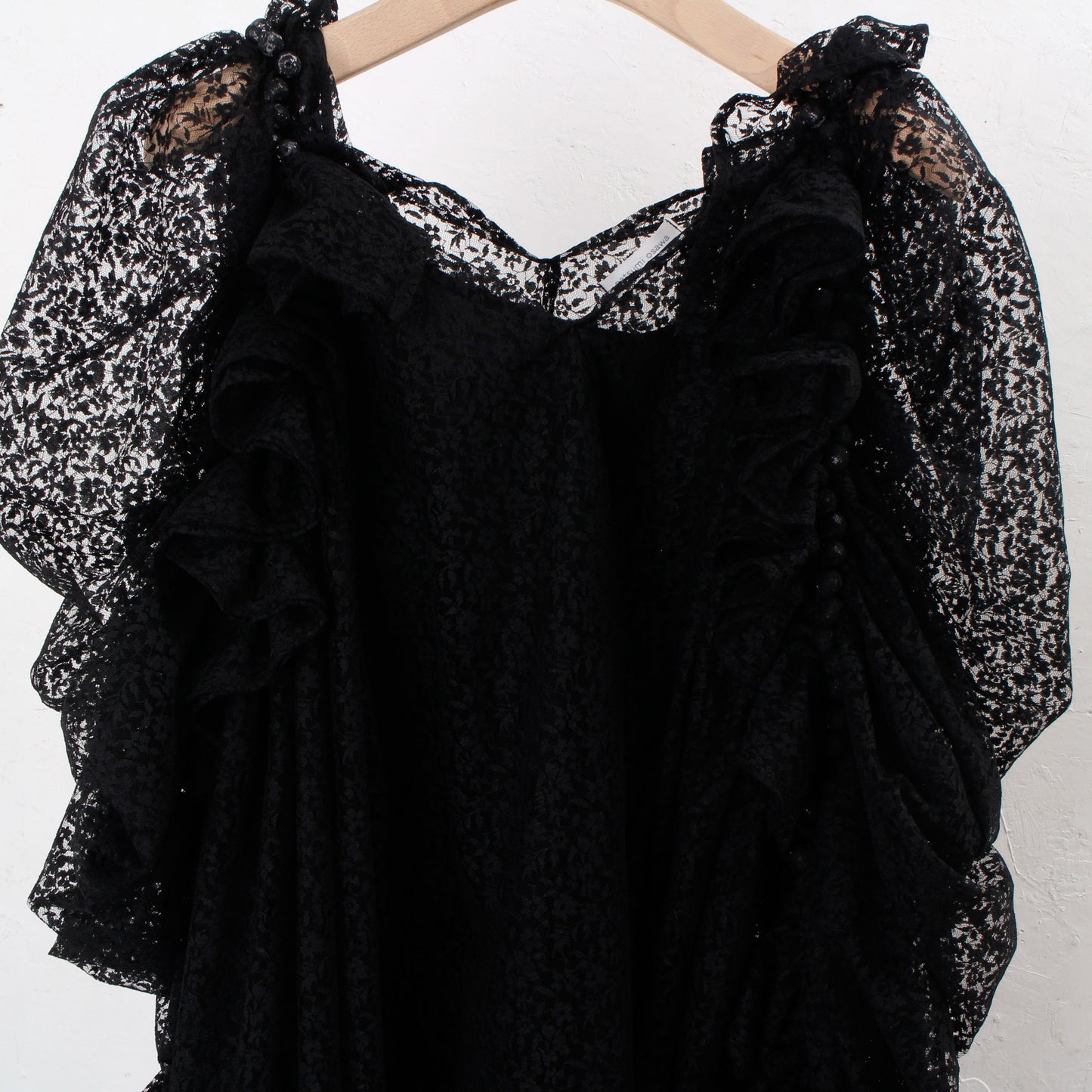 natsumi osawa/papillon sleeve tops