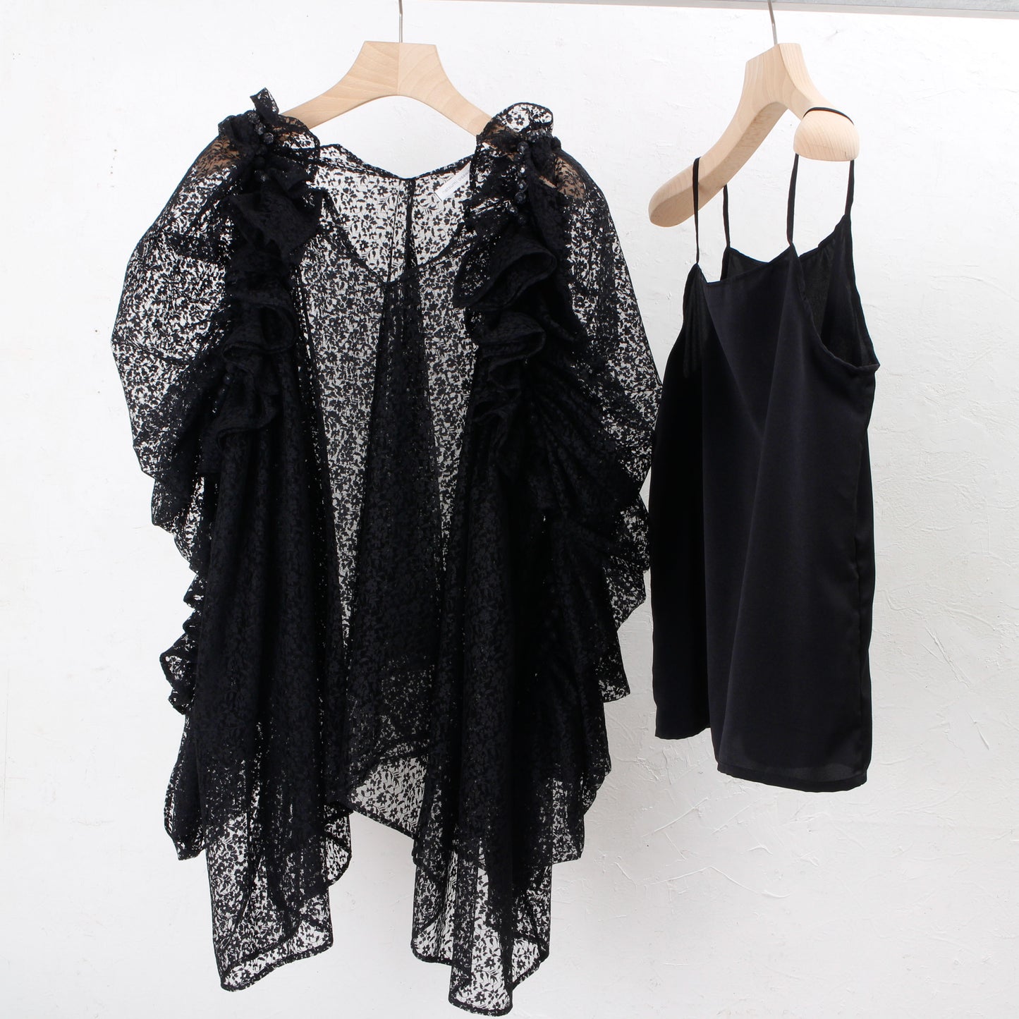 natsumi osawa/papillon sleeve tops
