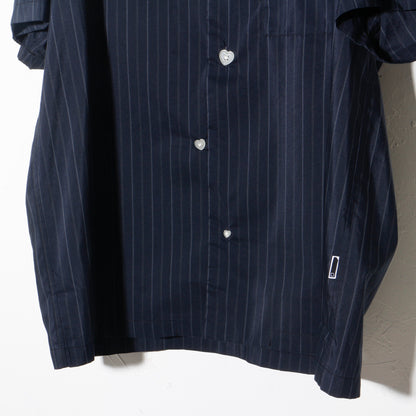 FLOATING HEART SS SHIRT