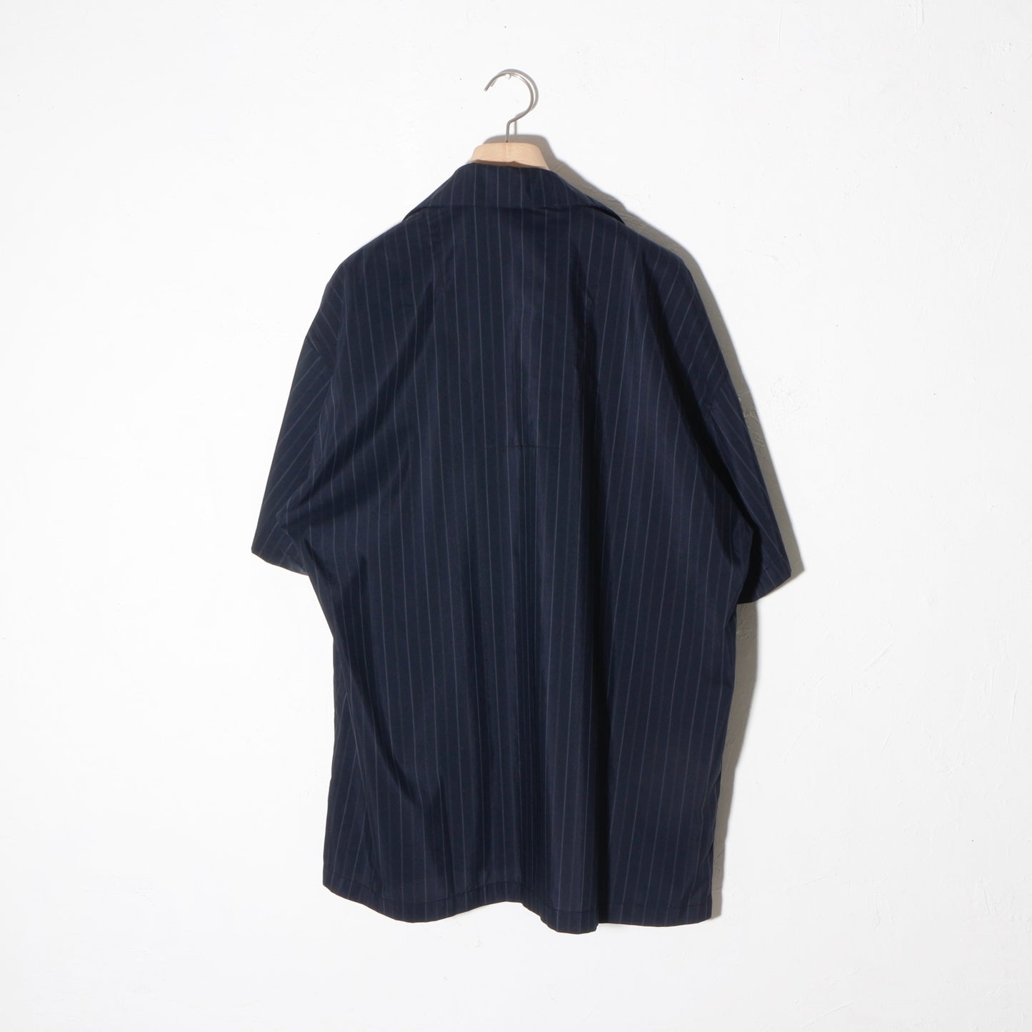 FLOATING HEART SS SHIRT