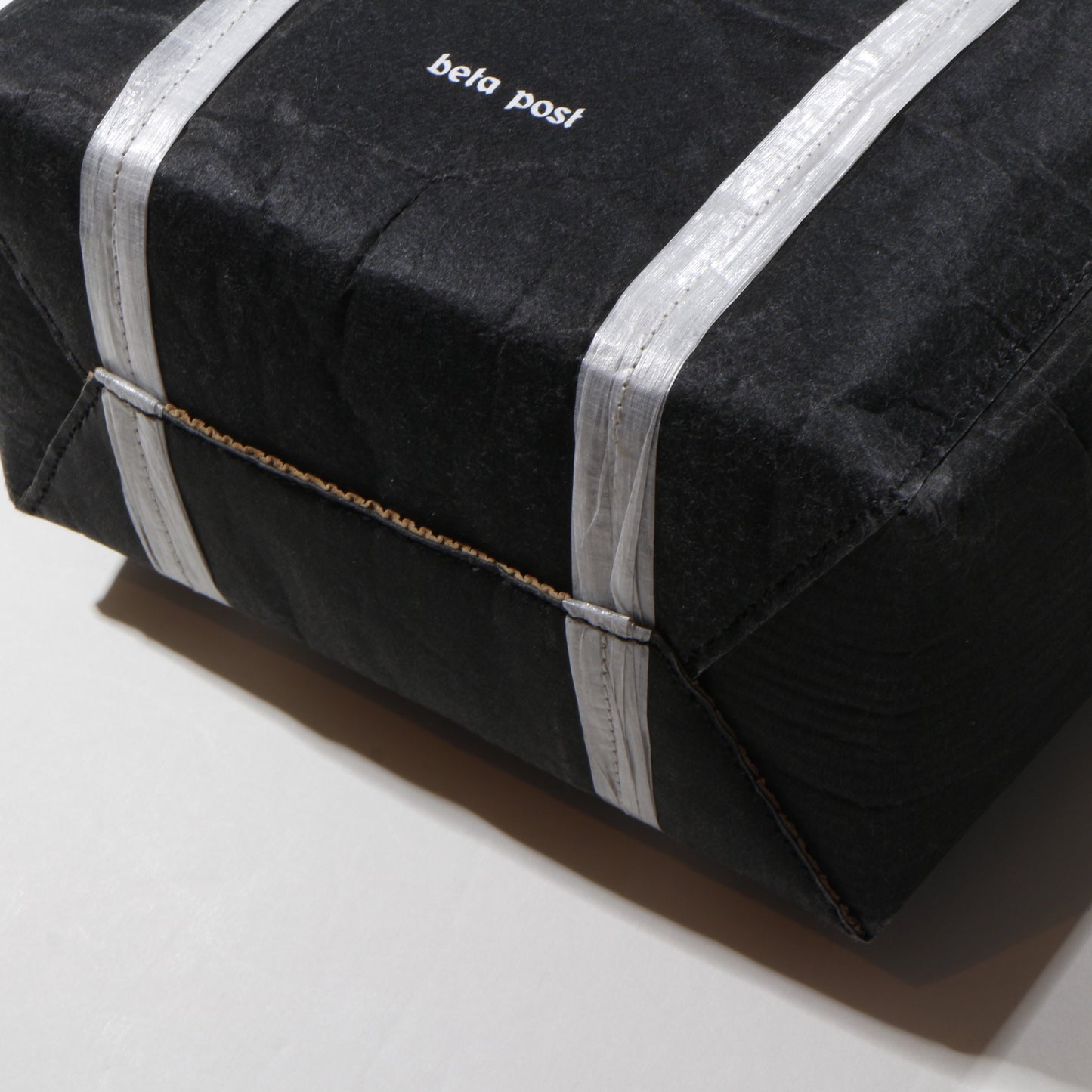 cardboard tote bag / bk