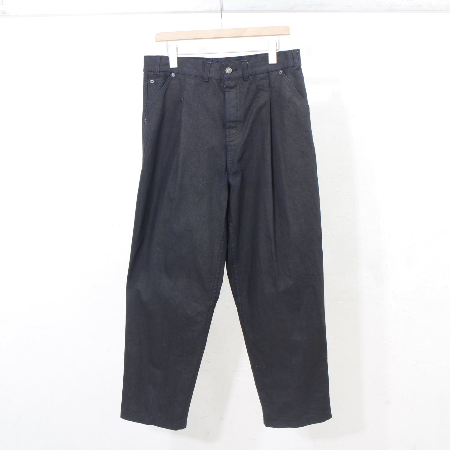 Sumi-Coating indigo Denim Pants / Sumi-black