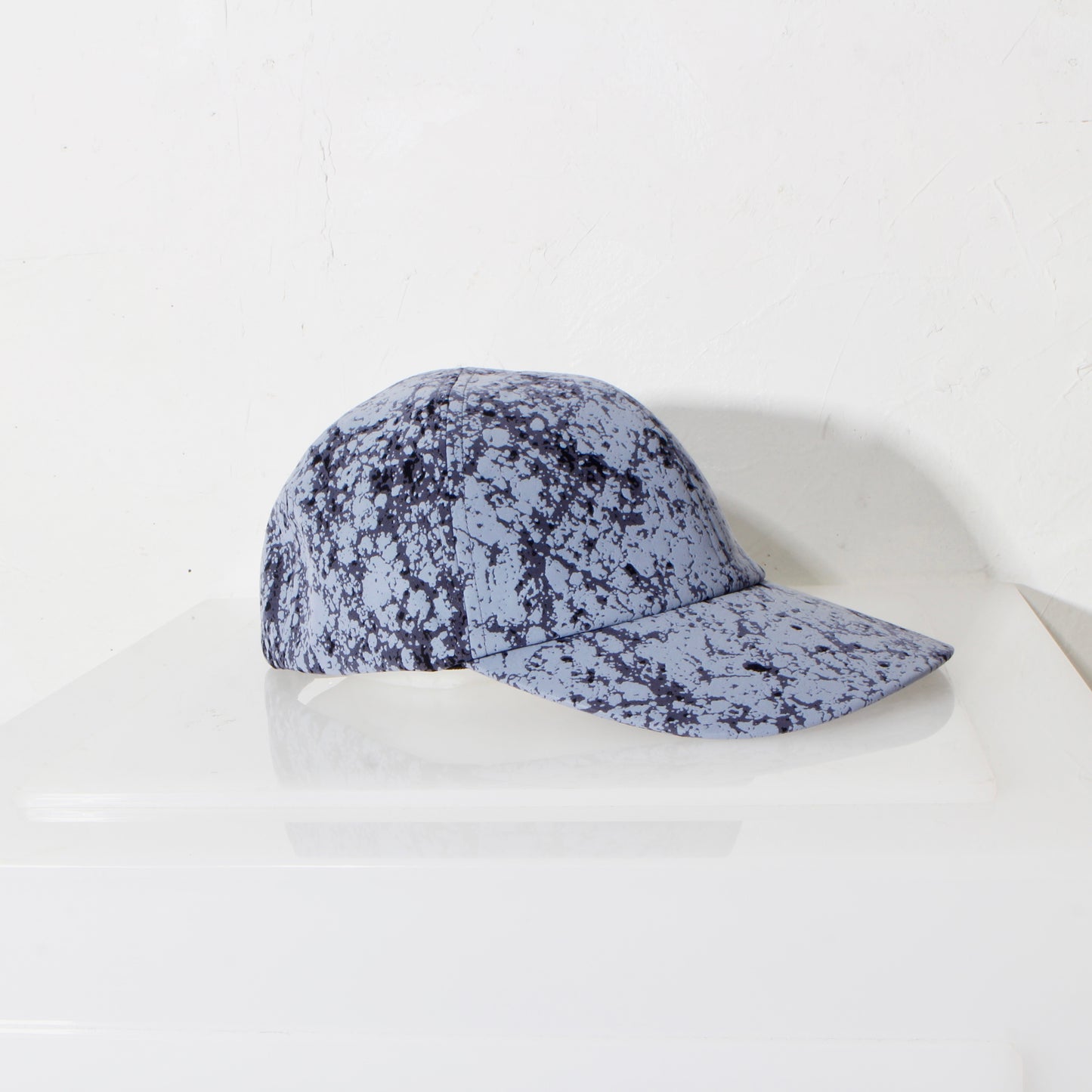 Moon_Cap / midnight