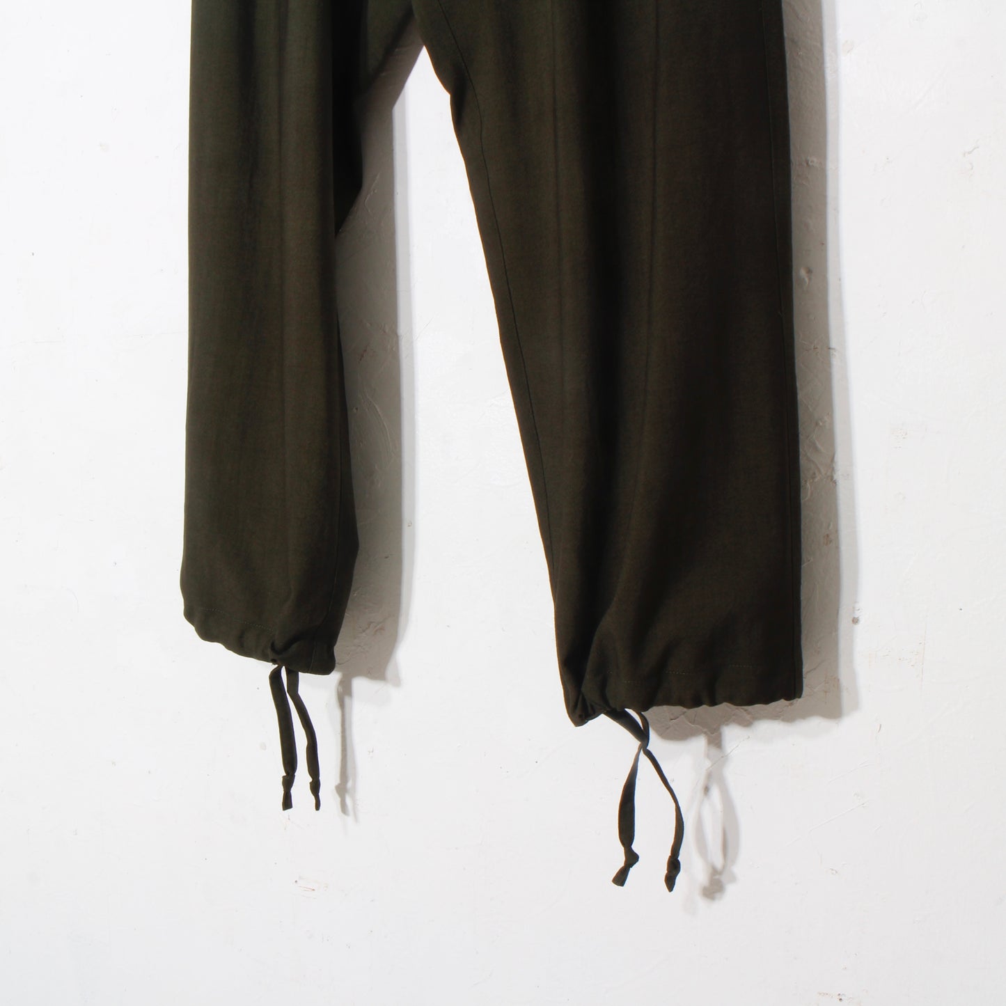 Uneven Dyed 1tuck Wide Pants / D.green