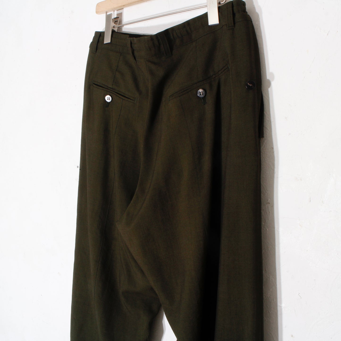 Uneven Dyed 1tuck Wide Pants / D.green