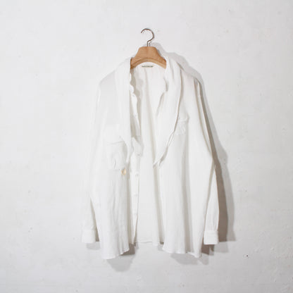 "eatable of many orders" / Celebration Scarf Shirts / off white