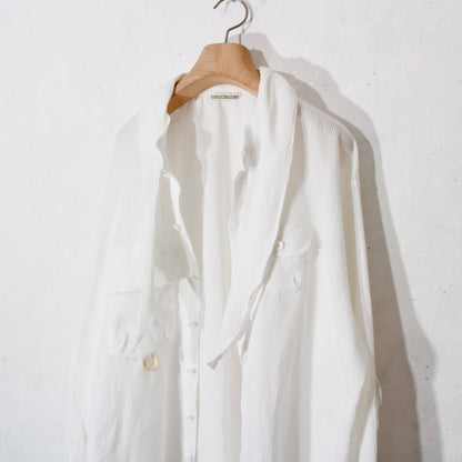 "eatable of many orders" / Celebration Scarf Shirts / off white