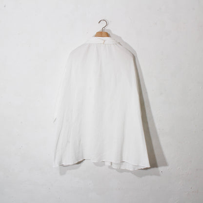 "eatable of many orders" / Celebration Scarf Shirts / off white