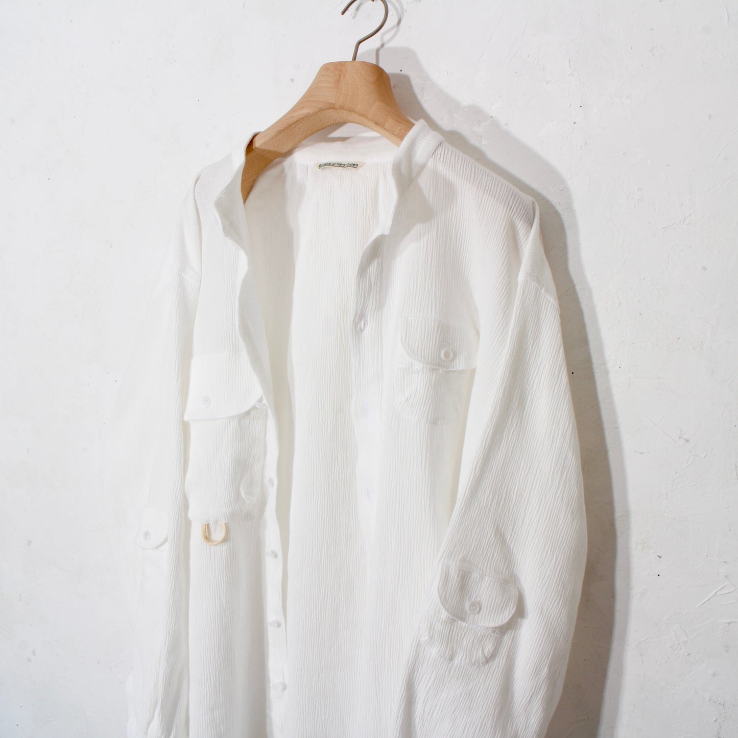 "eatable of many orders" / Celebration Scarf Shirts / off white