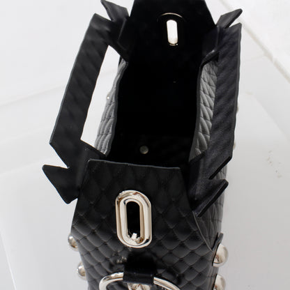 LEATHER CAKE BAG / black