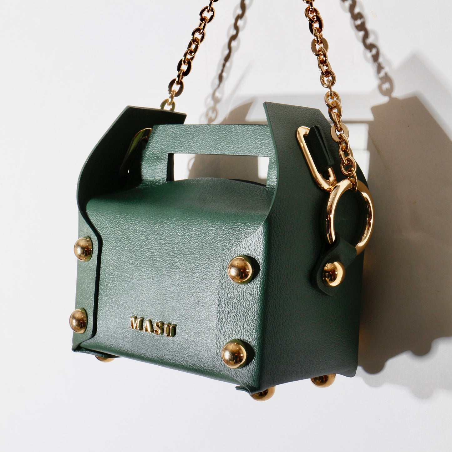 LEATHER CAKE BAG / moss green