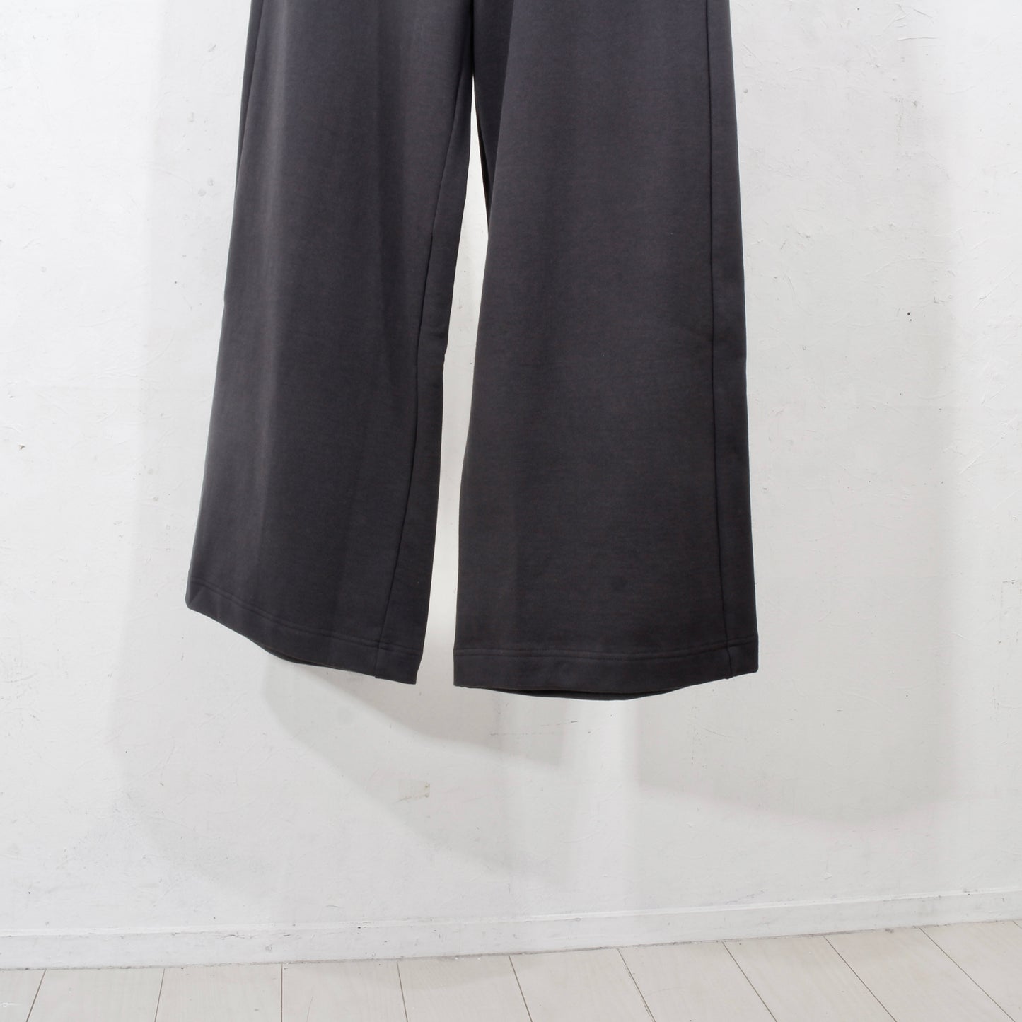 MB SWEAT PANTS / black