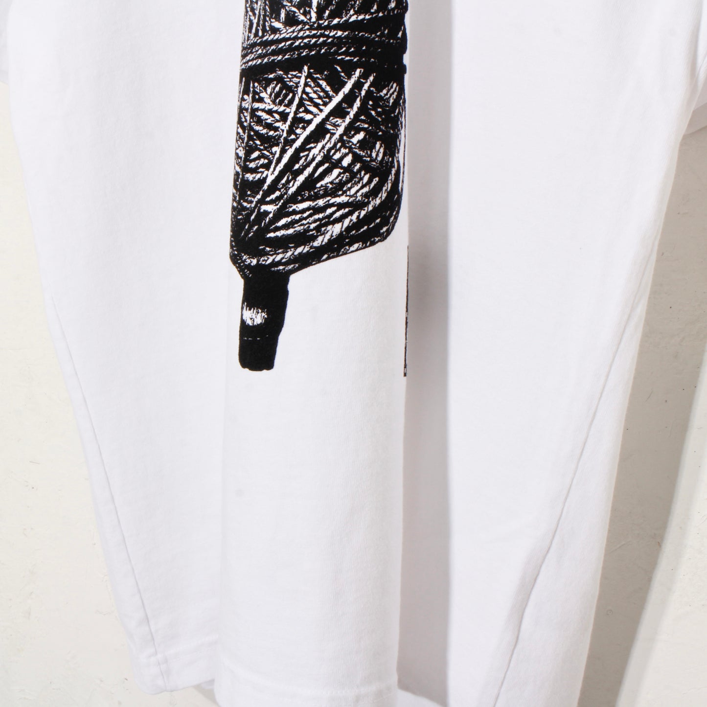 market print T-shirt / yarn  / wh