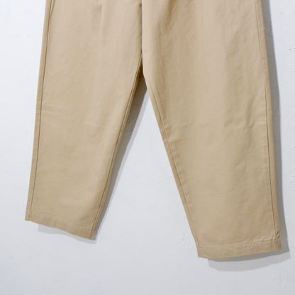 TWILL PLEATED PANTS　/ beige