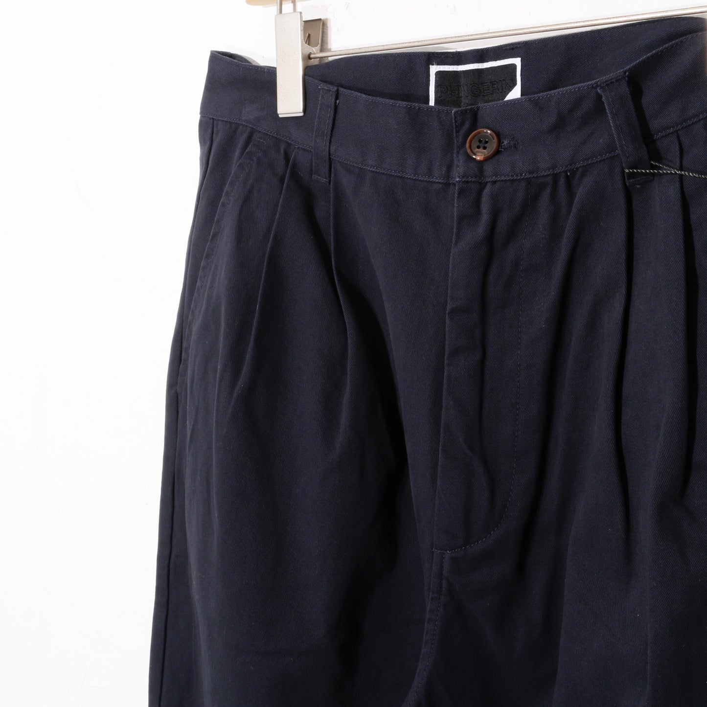 TWILL PLEATED PANTS　/ navy