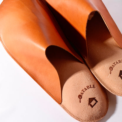 eatable / slipper  / camel