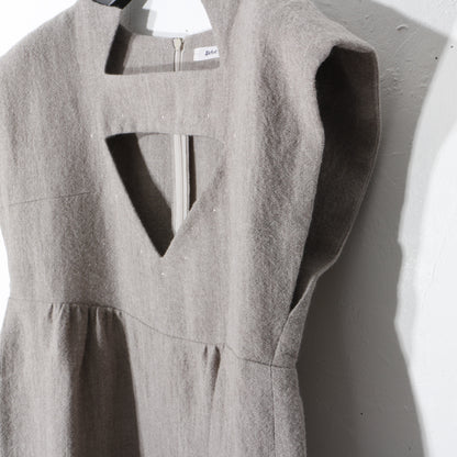 暮chic  /朝の三角窓ワンピース