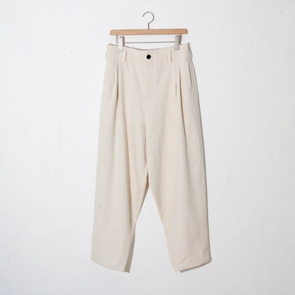 Natural Dyed 2tuck Trouser/  off white