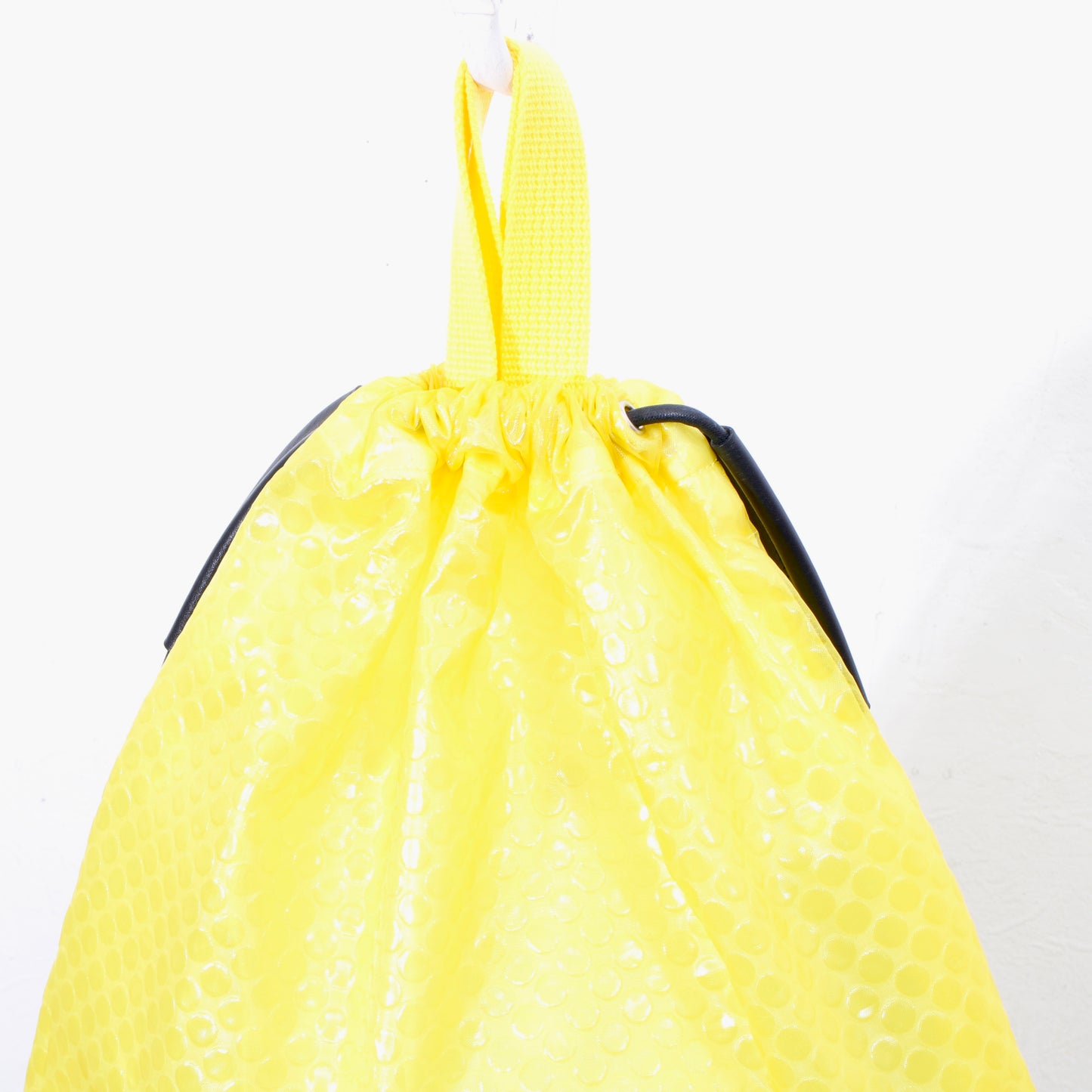 bubble wrap knap sac / yellow