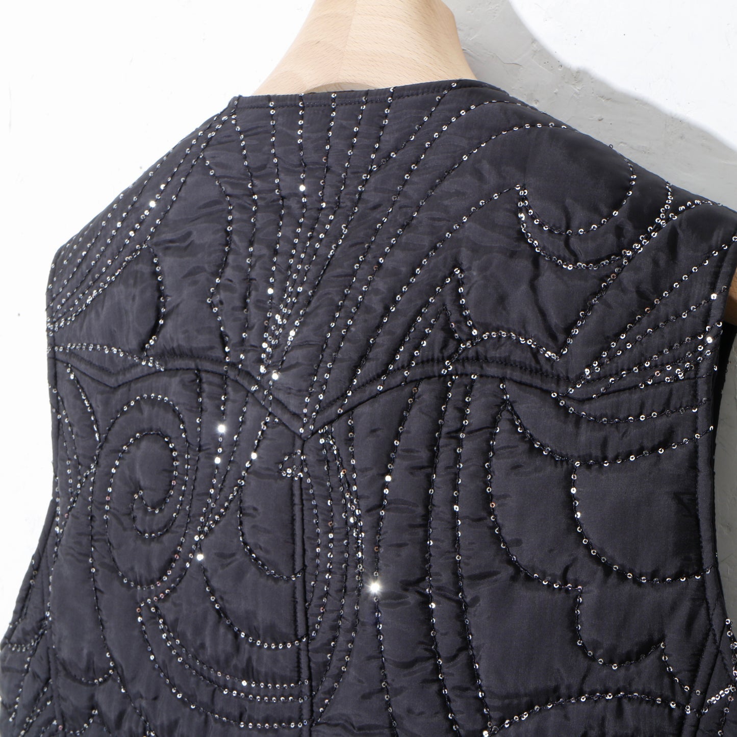 SPRKLING PLANET PADDED VEST