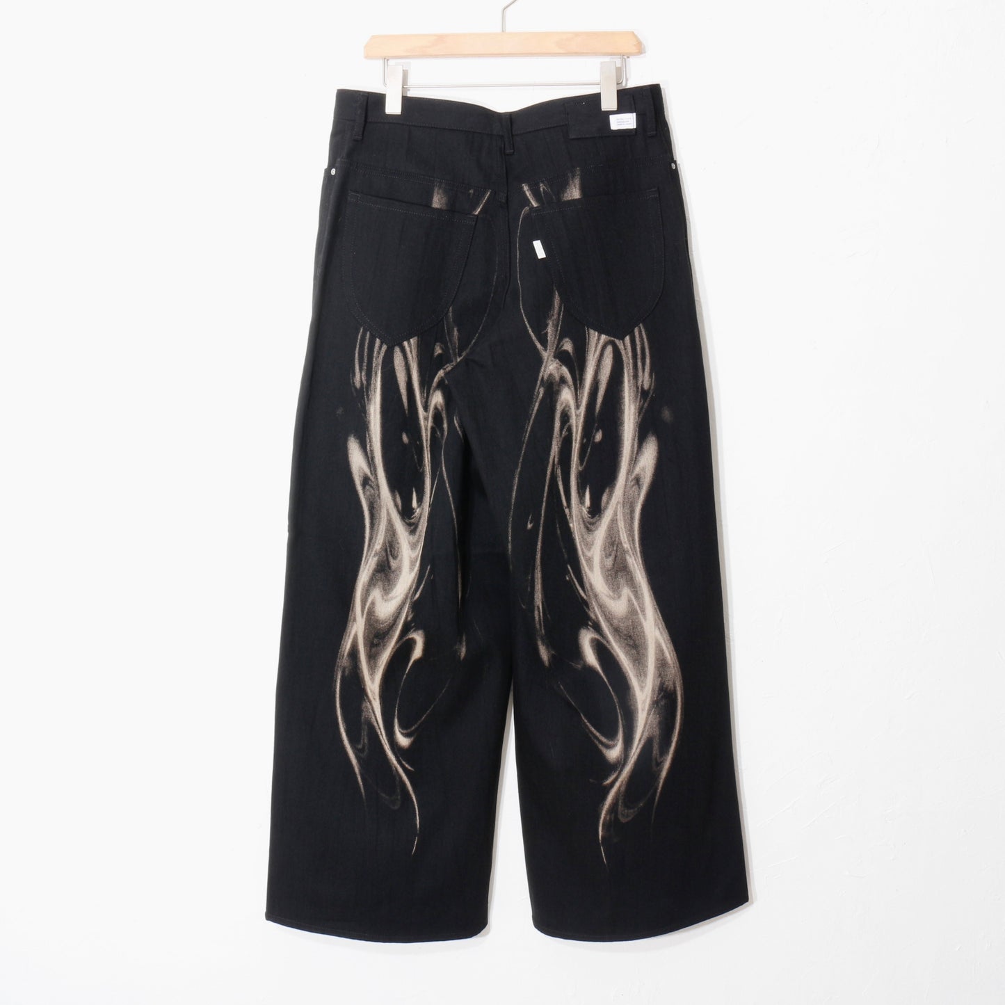 Refract_Bleach_Denim / black