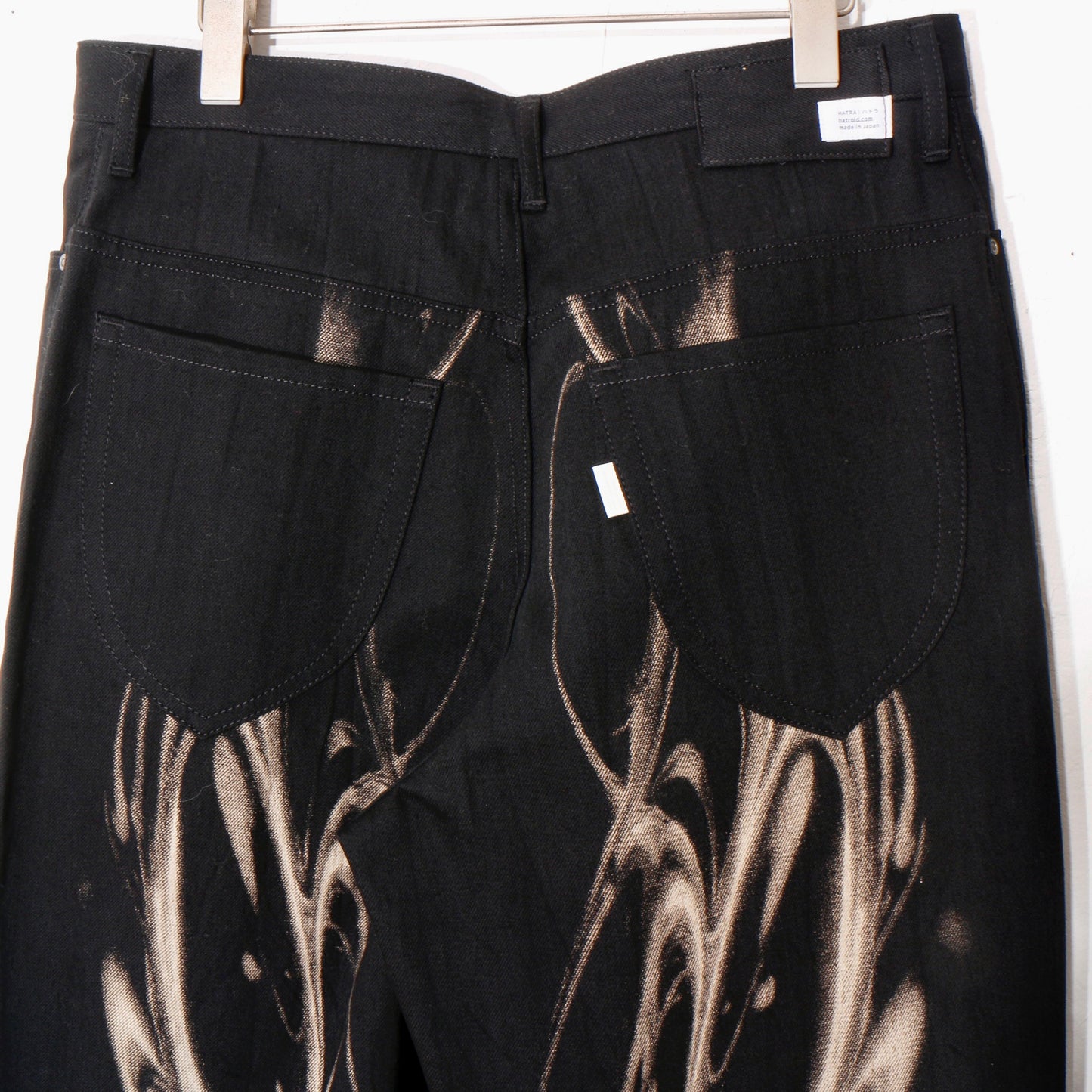 Refract_Bleach_Denim / black