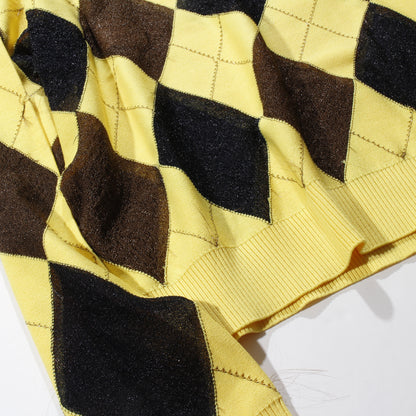 REVERSED ARGYLE SWEATER / yellow