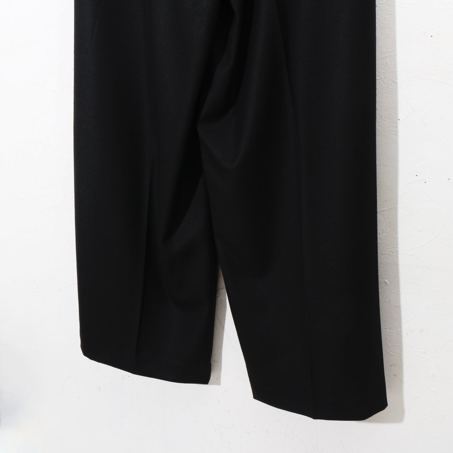 Dub Tailored Trousers / black