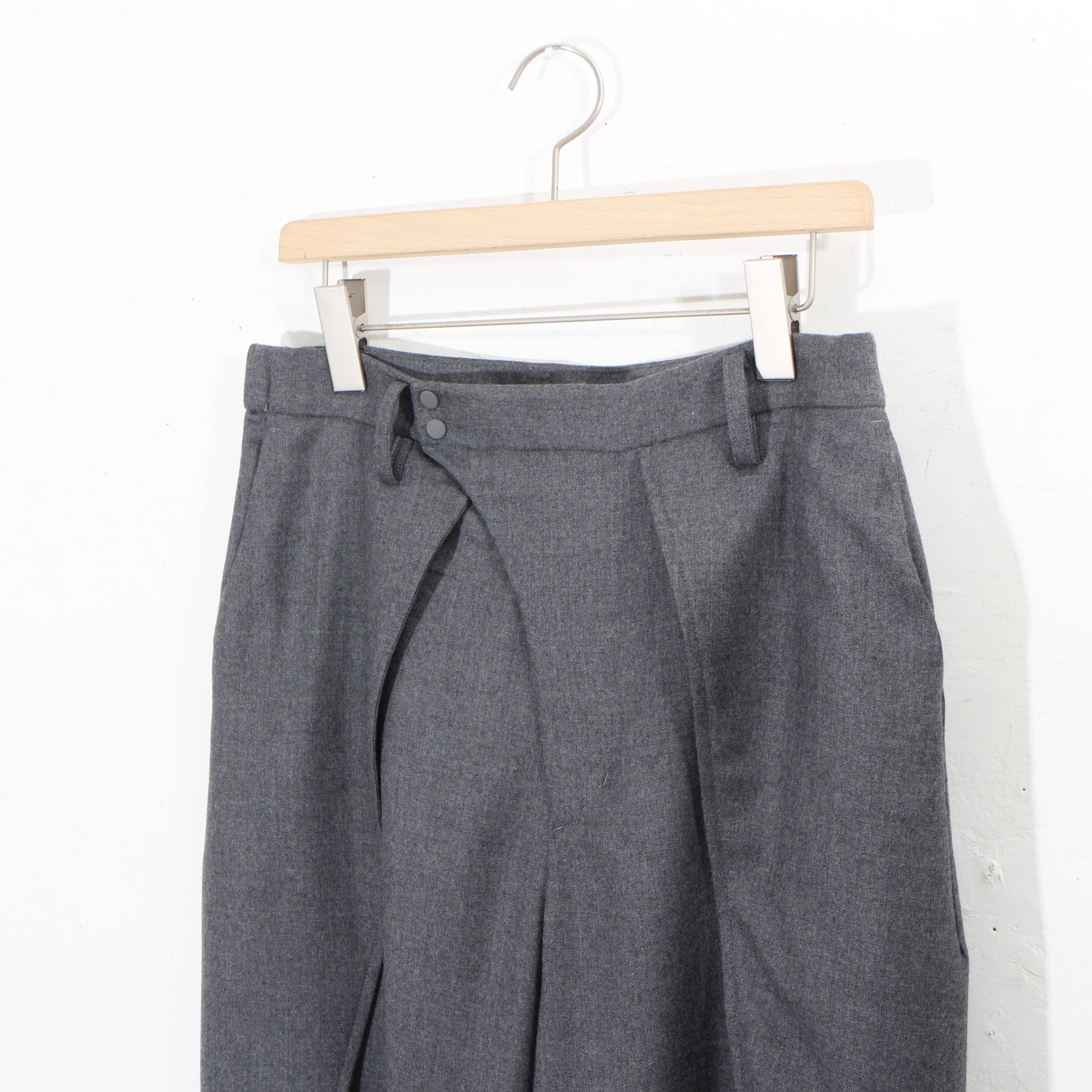 Dub Tailored Trousers / grey – MIKIRIHASSHIN OFFICIAL