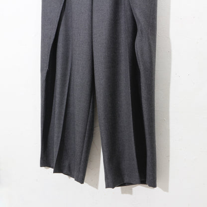 Dub Tailored Trousers / grey