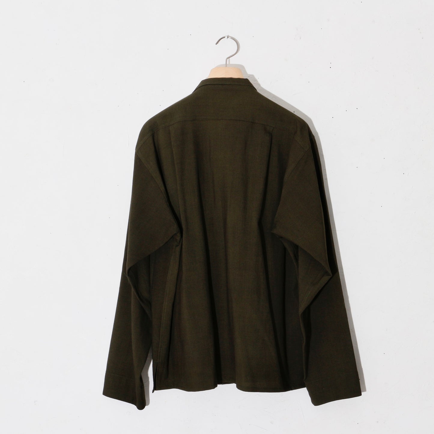 Uneven Dyed Short Shirt Jacket   / D.green