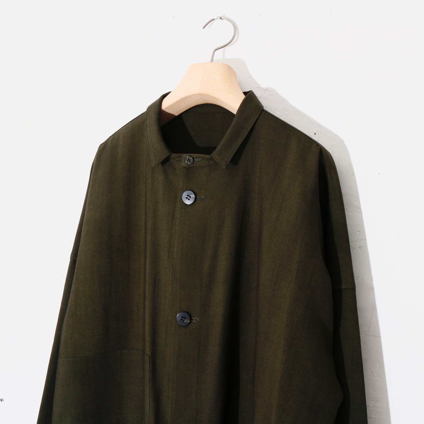 Uneven Dyed Pated Shirt Coat   / D.green
