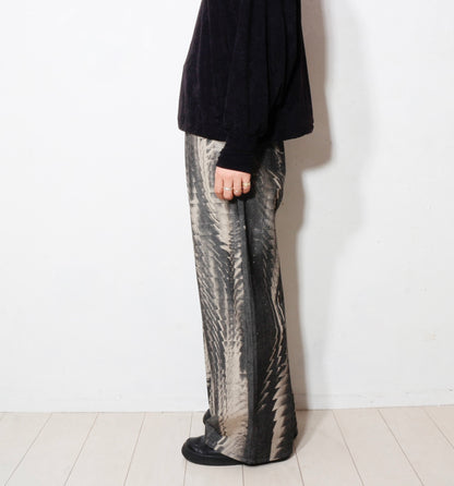 Latent Bleach Denim / black