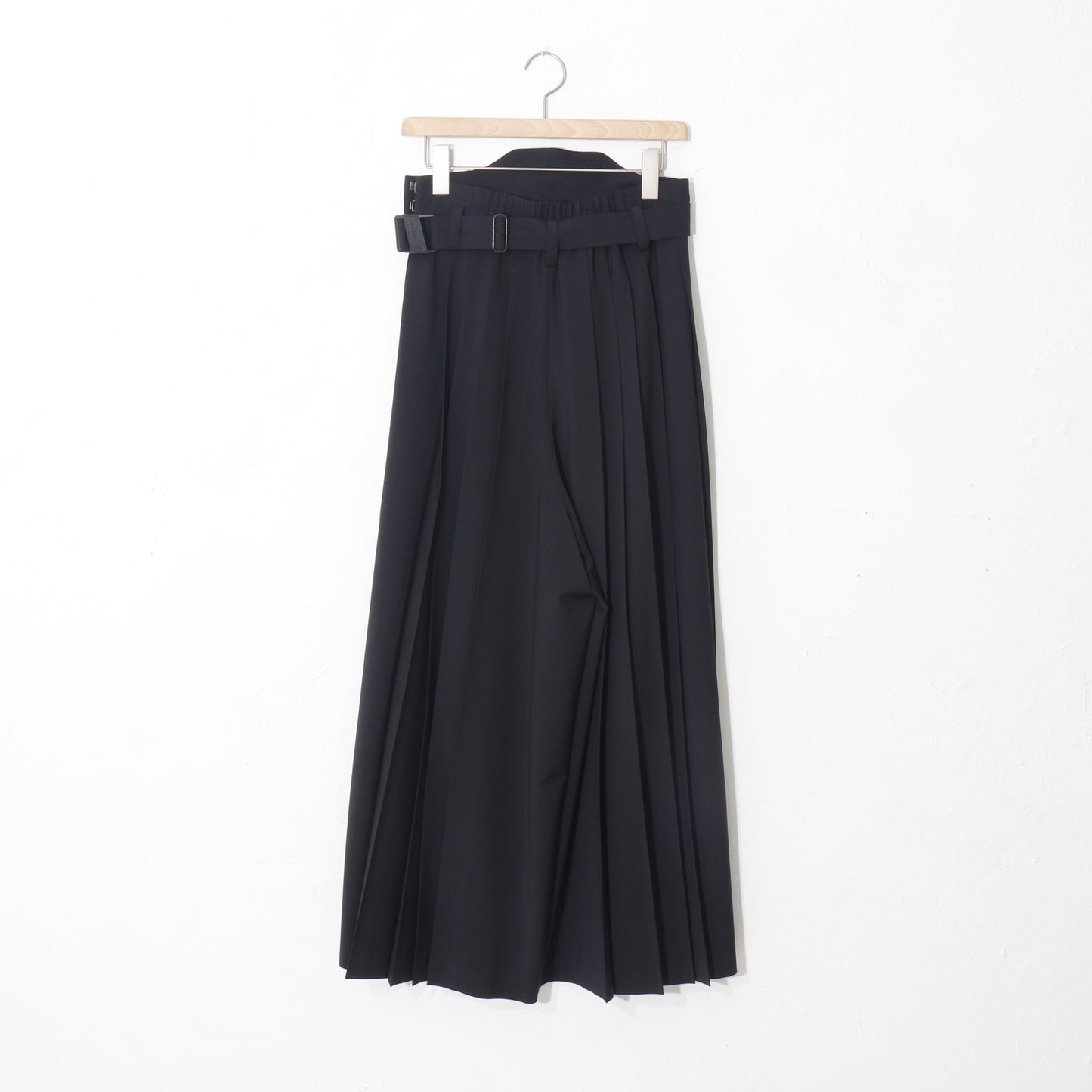 Hak_Pleats_pants / black