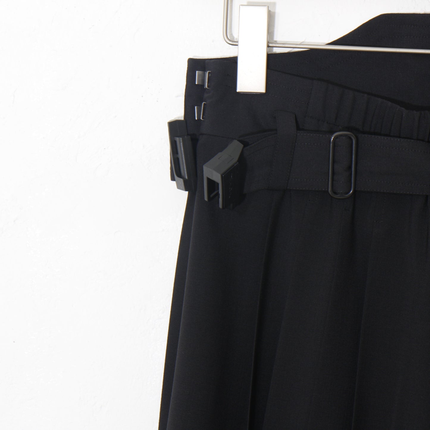 Hak_Pleats_pants / black