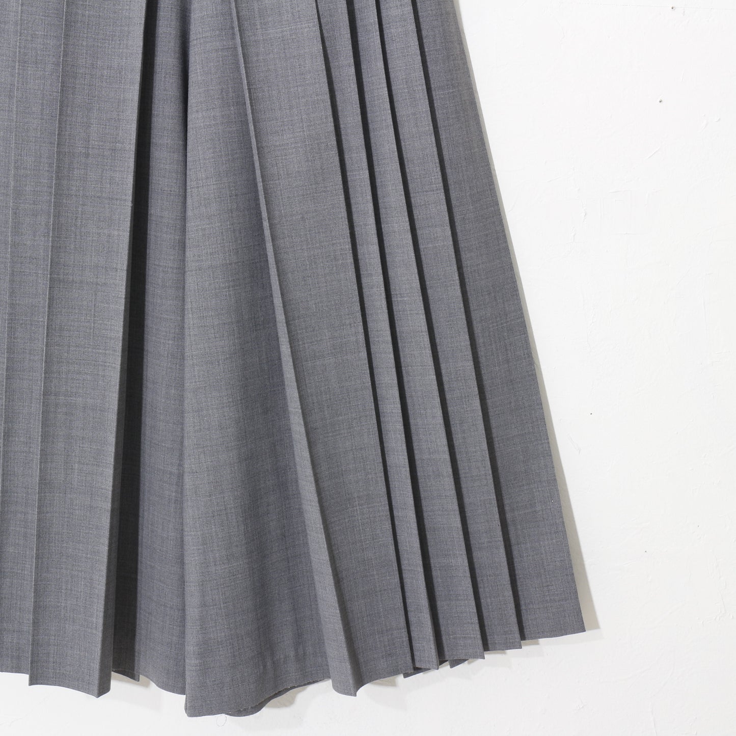 Hak_Pleats_pants / grey