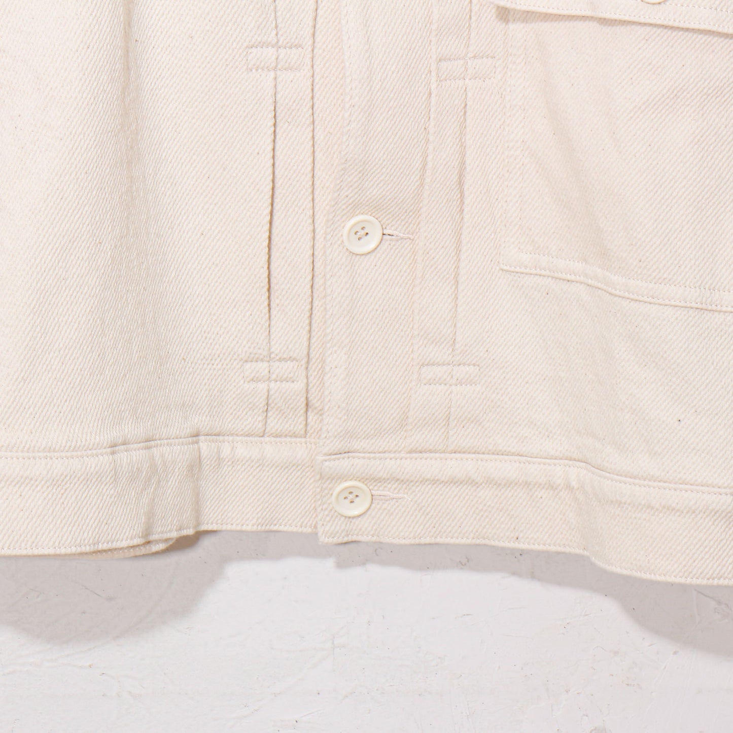 written by /thick twill denim jacket /natural