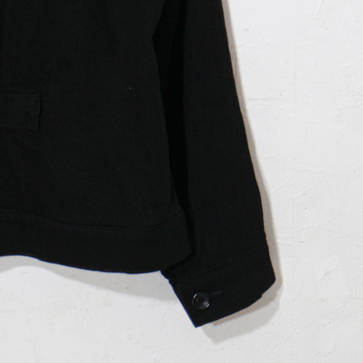 written by /thick twill denim jacket /black