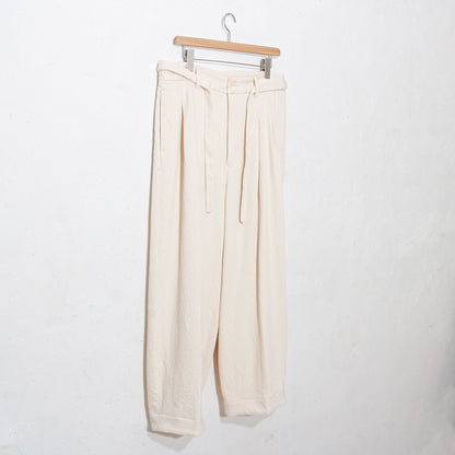 written by /thick twill slacks pants / natural