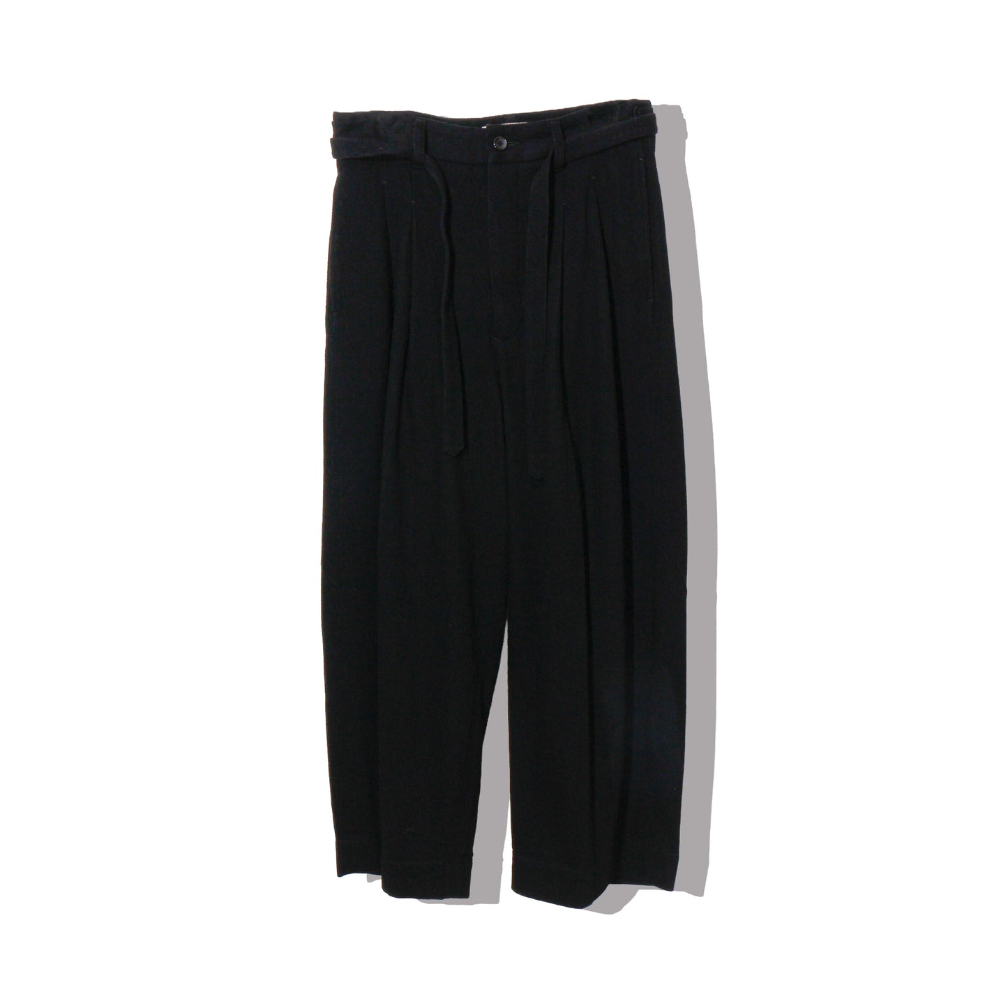written by /thick twill slacks pants / black