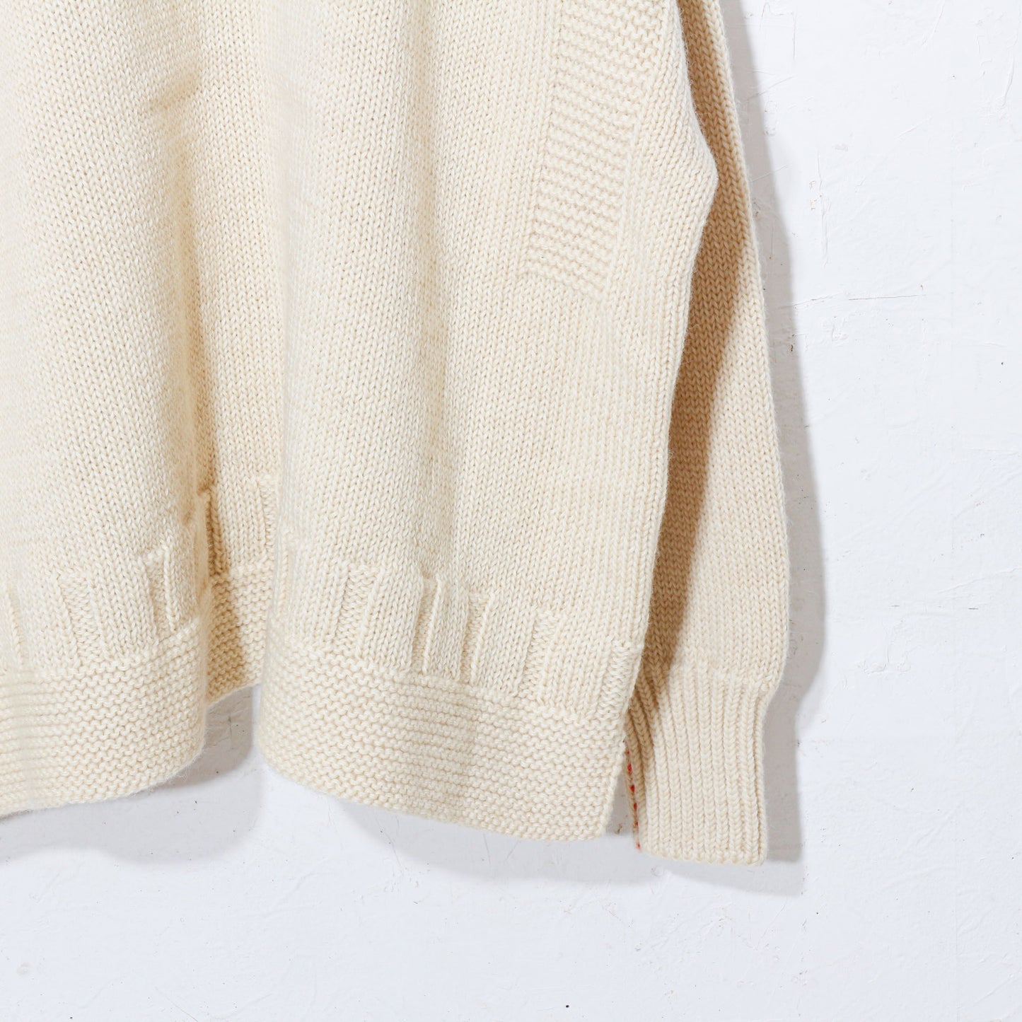 written by / hand stitch guernsey cardigan  / natural