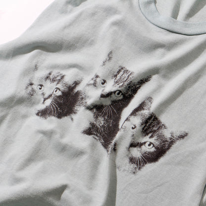 バックヤード / 3匹の猫ちゃん　cut off tee