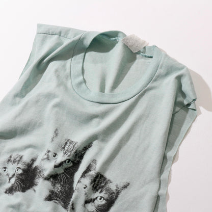 バックヤード / 3匹の猫ちゃん　cut off tee